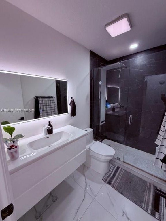 12840 SW 43rd Dr 274-B, Miami, FL 33175