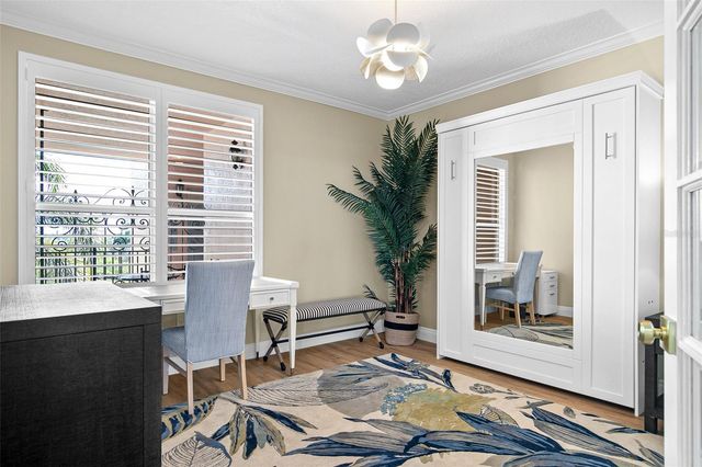 5420 EAGLES POINT CIRCLE 304, Sarasota, FL 34231