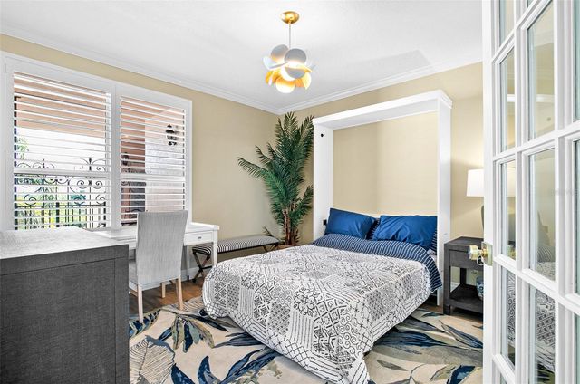 5420 EAGLES POINT CIRCLE 304, Sarasota, FL 34231