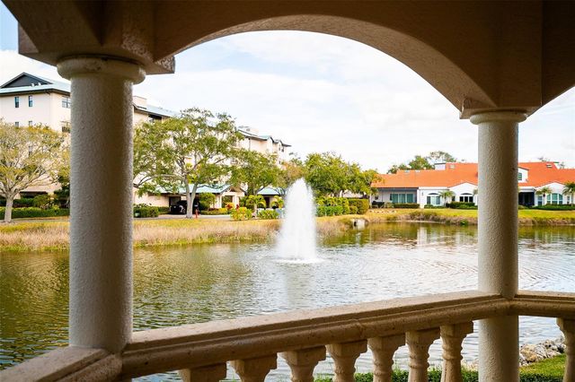 5420 EAGLES POINT CIRCLE 304, Sarasota, FL 34231