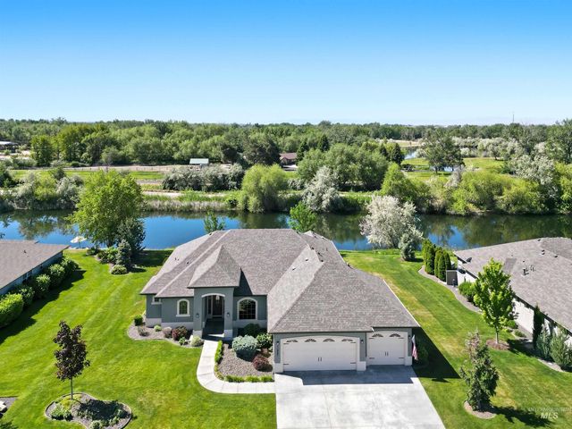 11887 W Pinewood River Lane, Star, ID 83669 property photo