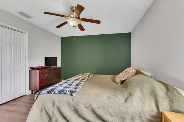 13 Kathleen Drive, Mary Esther, FL 32569