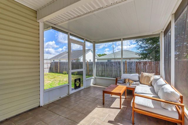 13 Kathleen Drive, Mary Esther, FL 32569