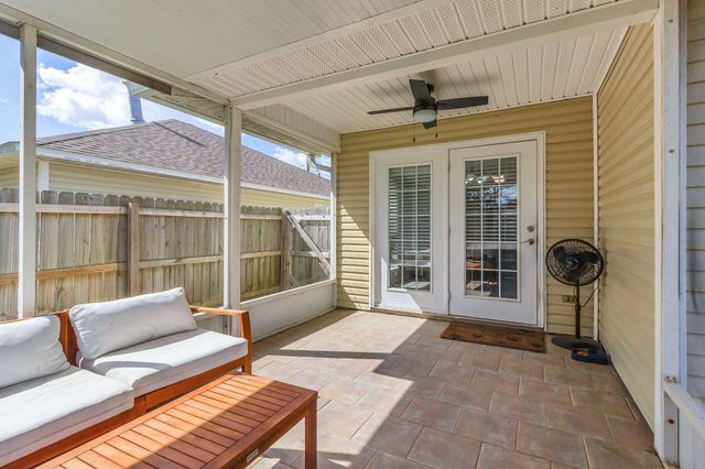 13 Kathleen Drive, Mary Esther, FL 32569