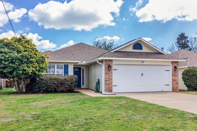 13 Kathleen Drive, Mary Esther, FL 32569