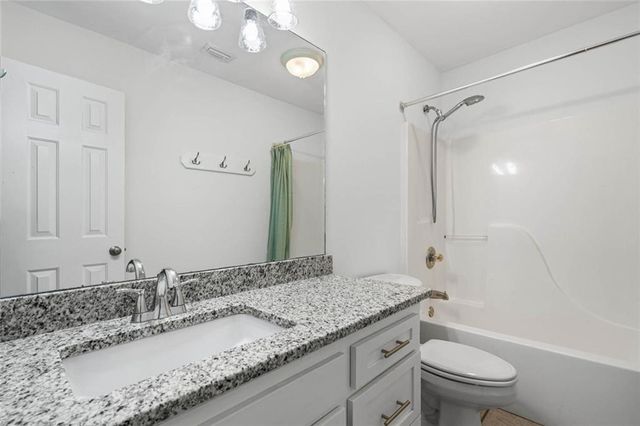 11949 Estel Waller Road, Grand Bay, AL 36541