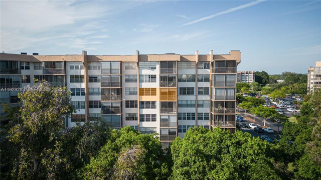 1100 Saint Charles Pl 620, Pembroke Pines, FL 33026