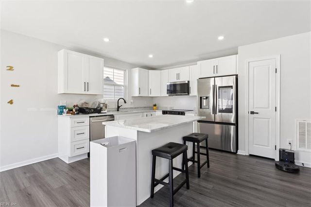 2059 Petersen WAY, Suffolk, VA 23434