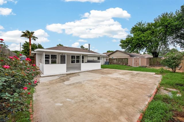 1423 Willersley Lane, Channelview, TX 77530