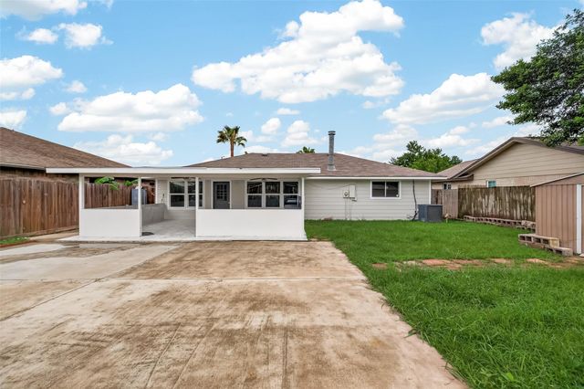 1423 Willersley Lane, Channelview, TX 77530
