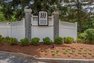 109 Bradford Commons Ln 109, Braintree, MA 02184