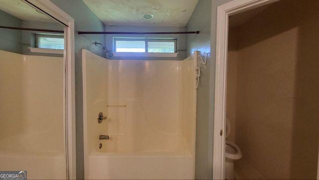 102 Douglas Court, Eatonton, GA 31024