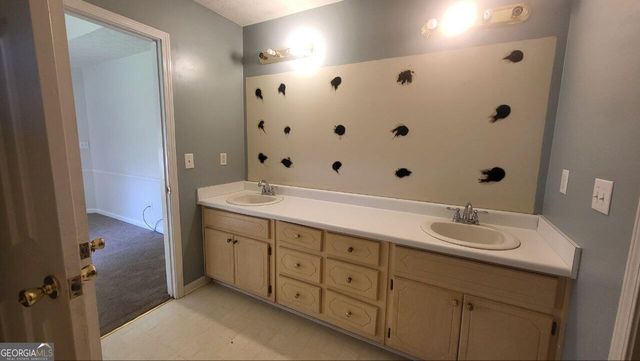 102 Douglas Court, Eatonton, GA 31024