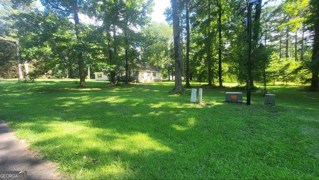 102 Douglas Court, Eatonton, GA 31024