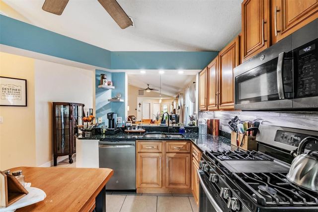 1686 OAK SPRING DRIVE, Tarpon Springs, FL 34689