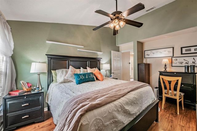 1686 OAK SPRING DRIVE, Tarpon Springs, FL 34689