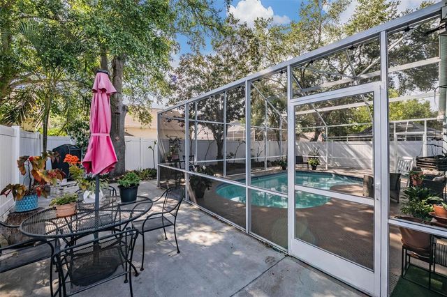 1686 OAK SPRING DRIVE, Tarpon Springs, FL 34689