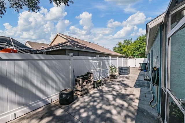 1686 OAK SPRING DRIVE, Tarpon Springs, FL 34689