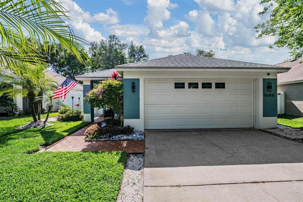 1686 OAK SPRING DRIVE, Tarpon Springs, FL 34689