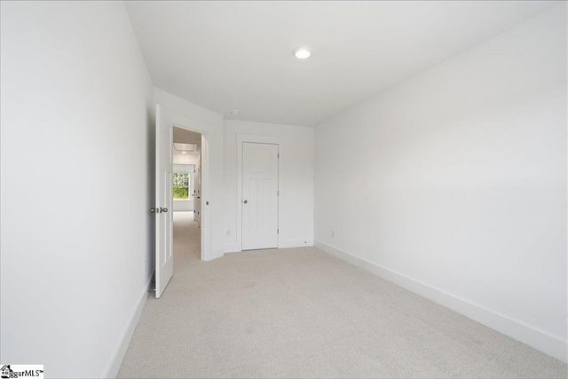 28 Shoemaker Road, Greenville, SC 29617