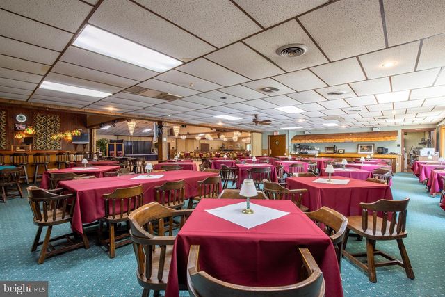 145 CHAMBERLAINE AVE, Pottsville, PA 17901