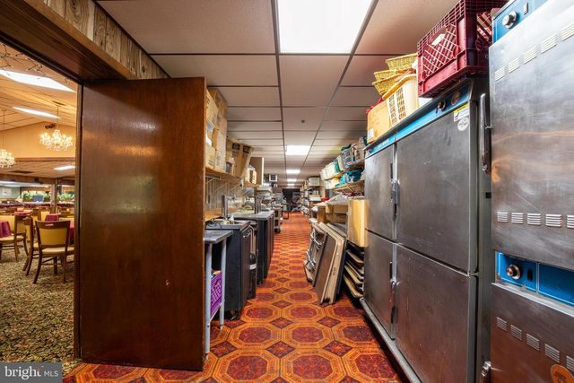 145 CHAMBERLAINE AVE, Pottsville, PA 17901