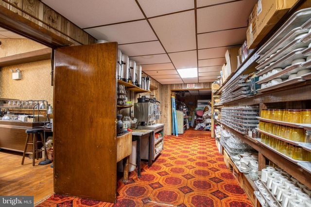 145 CHAMBERLAINE AVE, Pottsville, PA 17901