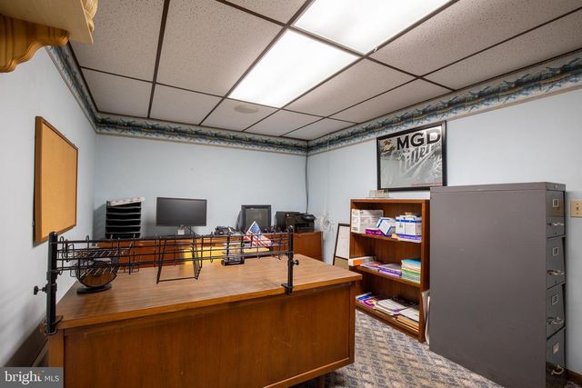 145 CHAMBERLAINE AVE, Pottsville, PA 17901