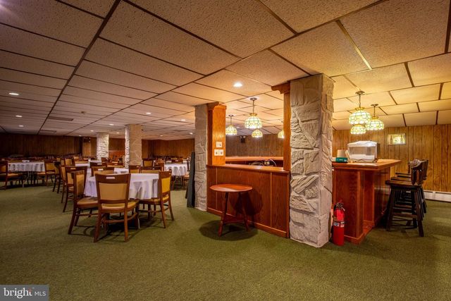 145 CHAMBERLAINE AVE, Pottsville, PA 17901