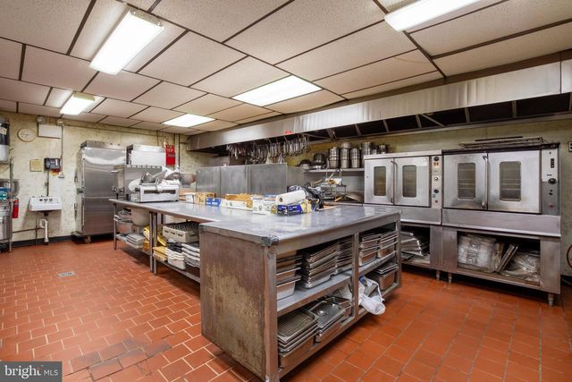 145 CHAMBERLAINE AVE, Pottsville, PA 17901