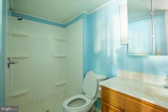 145 CHAMBERLAINE AVE, Pottsville, PA 17901