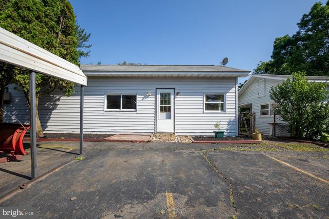 145 CHAMBERLAINE AVE, Pottsville, PA 17901