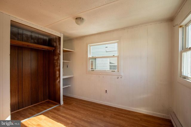 145 CHAMBERLAINE AVE, Pottsville, PA 17901