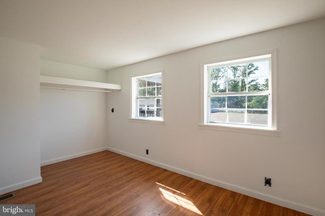 145 CHAMBERLAINE AVE, Pottsville, PA 17901