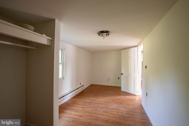 145 CHAMBERLAINE AVE, Pottsville, PA 17901