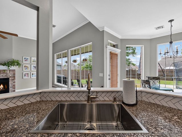 8923 N 133rd East Avenue, Owasso, OK 74055