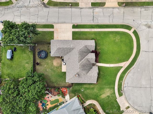 8923 N 133rd East Avenue, Owasso, OK 74055