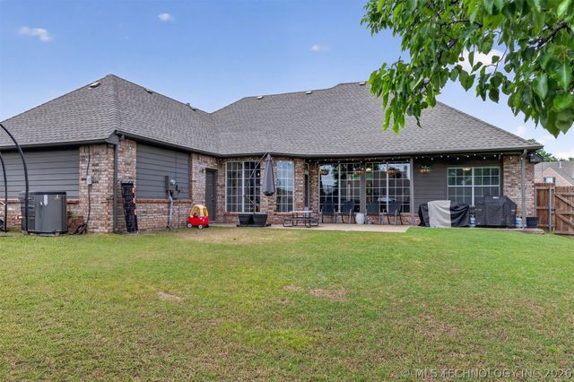 8923 N 133rd East Avenue, Owasso, OK 74055
