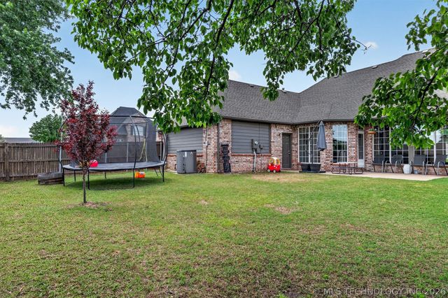 8923 N 133rd East Avenue, Owasso, OK 74055