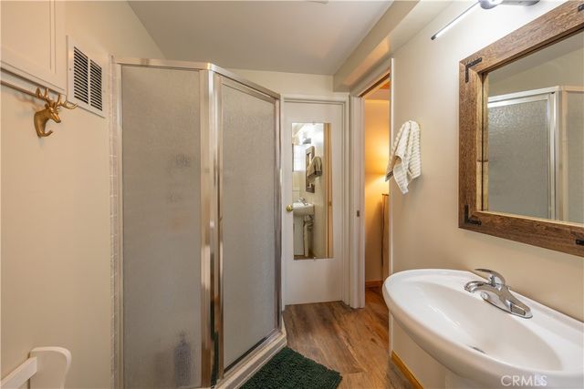 1022 Grey Back Trail, Fawnskin, CA 92333