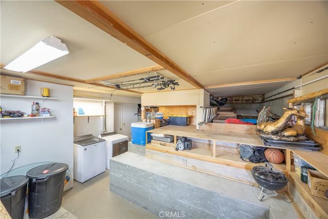 1022 Grey Back Trail, Fawnskin, CA 92333