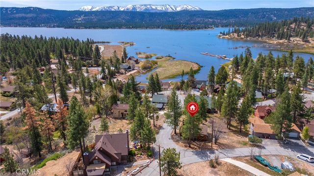 1022 Grey Back Trail, Fawnskin, CA 92333