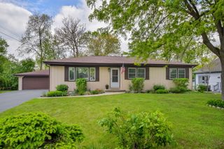 7604 Eleanor Place, Willowbrook, IL 60527