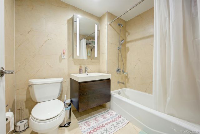 97-45 63rd Drive 3H, Rego Park, NY 11374