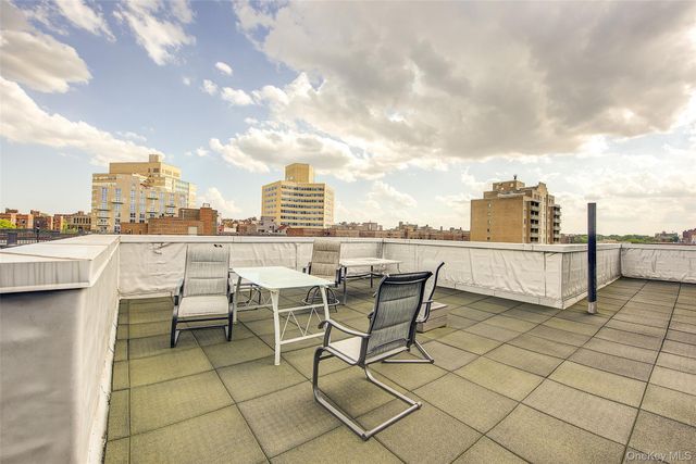 97-45 63rd Drive 3H, Rego Park, NY 11374