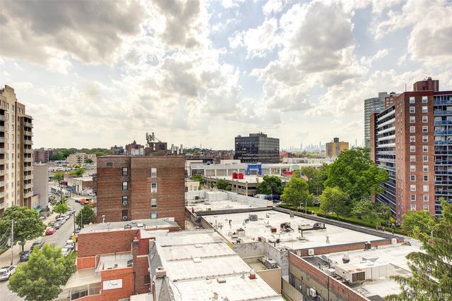 97-45 63rd Drive 3H, Rego Park, NY 11374