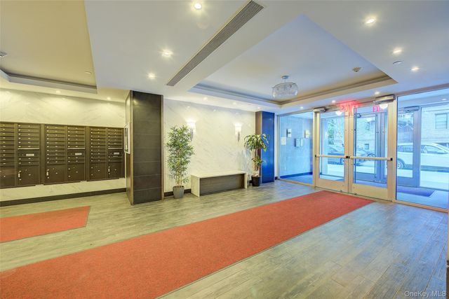 97-45 63rd Drive 3H, Rego Park, NY 11374