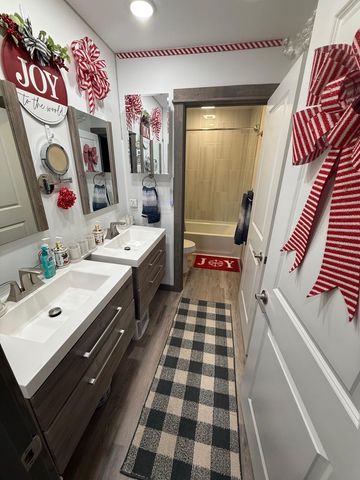 2764 W FIRST AVENUE, North Pole, AK 99705