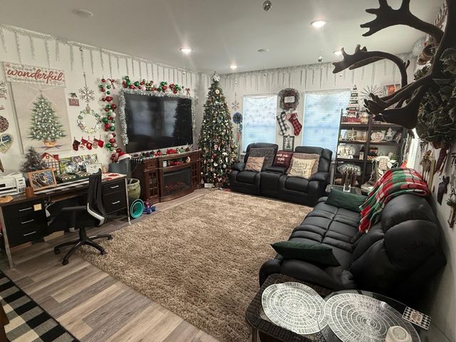 2764 W FIRST AVENUE, North Pole, AK 99705