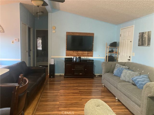 2909 Arrow Highway 24, La Verne, CA 91750